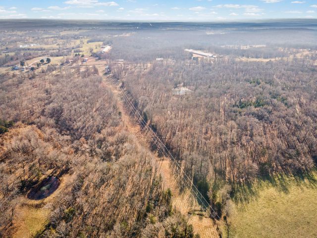 22805 State Highway Cc, Warsaw, MO 65355