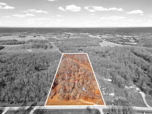 22805 State Highway Cc, Warsaw, MO 65355