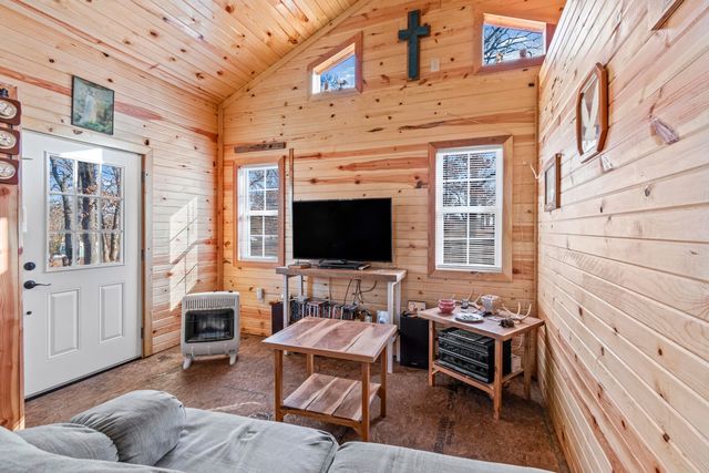 22805 State Highway Cc, Warsaw, MO 65355