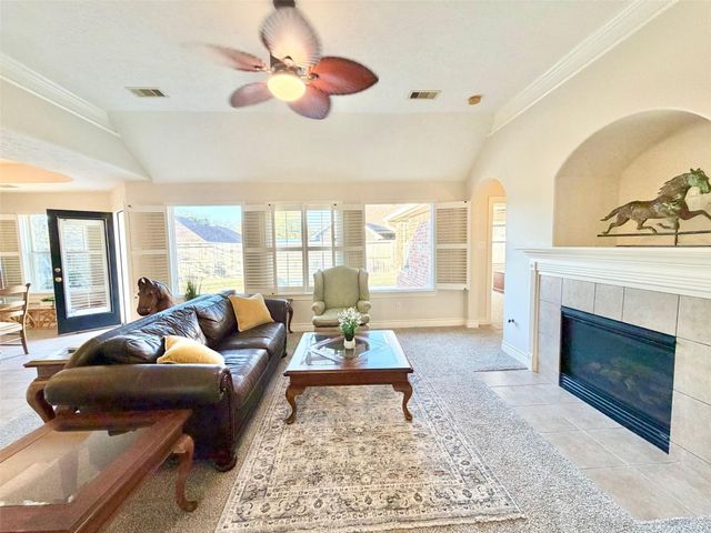 12302 Walden Road, Montgomery, TX 77356