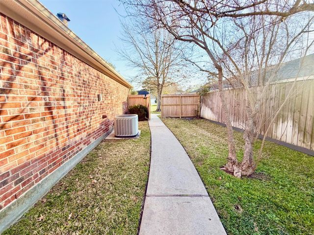 12302 Walden Road, Montgomery, TX 77356