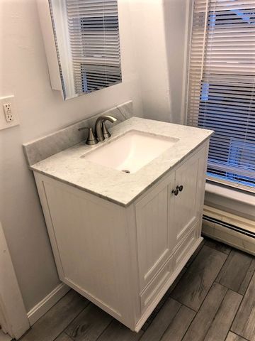 33 Ann Street 3, Newport, RI 02840