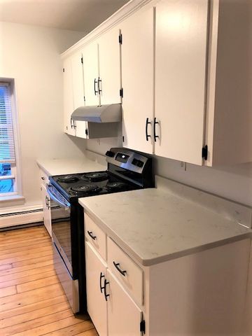 33 Ann Street 3, Newport, RI 02840