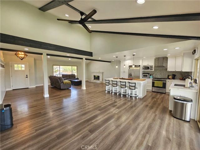 4722 Summit, Simi Valley, CA 93063