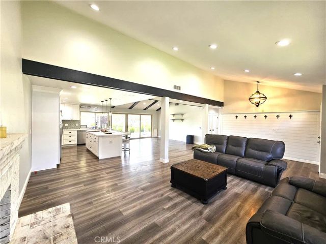 4722 Summit, Simi Valley, CA 93063