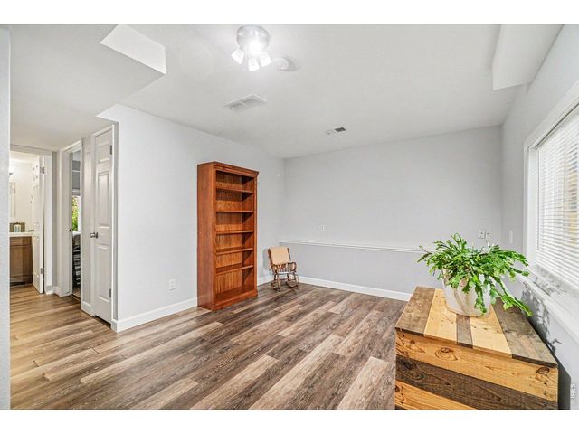 1404 Willow Dr, Berthoud, CO 80513