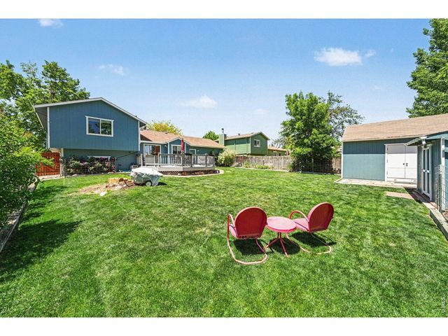 1404 Willow Dr, Berthoud, CO 80513