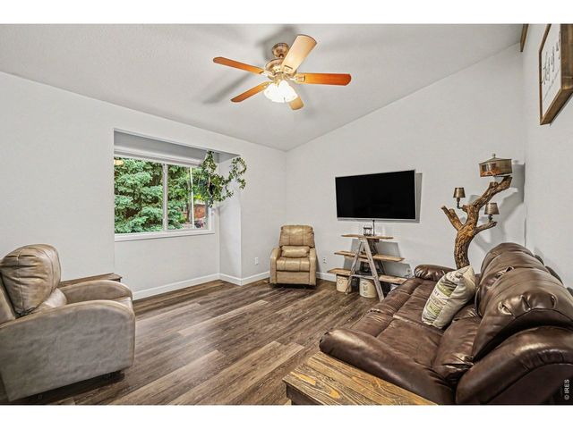 1404 Willow Dr, Berthoud, CO 80513
