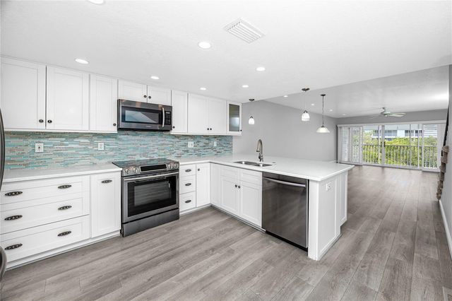 14865 SEMINOLE TRAIL, Seminole, FL 33776