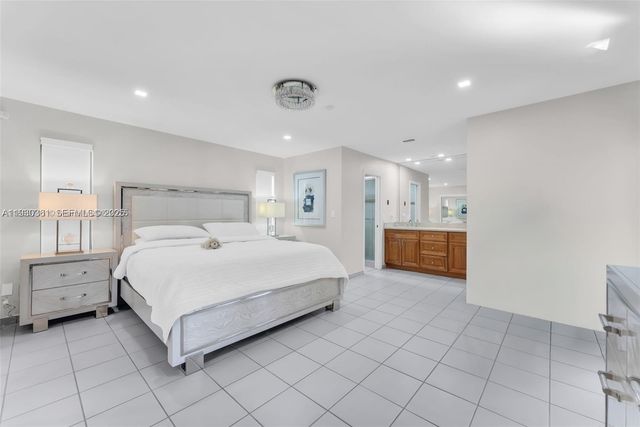 1417 SW 139 AVE, Miami, FL 33184