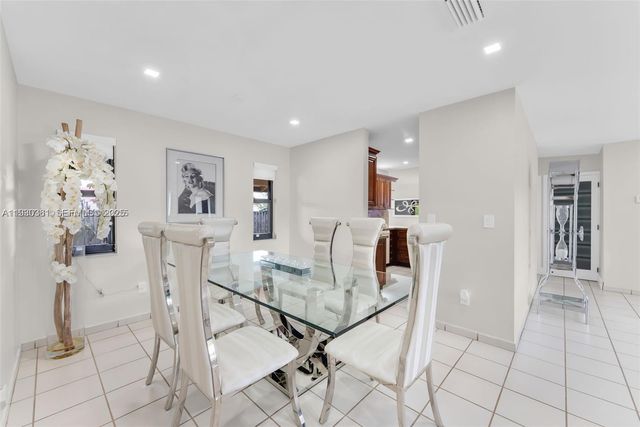 1417 SW 139 AVE, Miami, FL 33184