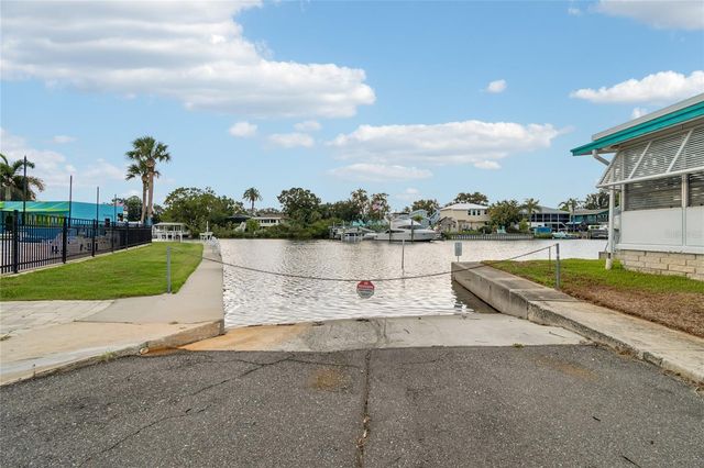 102 SCHOONER DRIVE 102, Palm Harbor, FL 34683