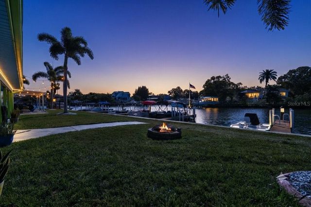 102 SCHOONER DRIVE 102, Palm Harbor, FL 34683