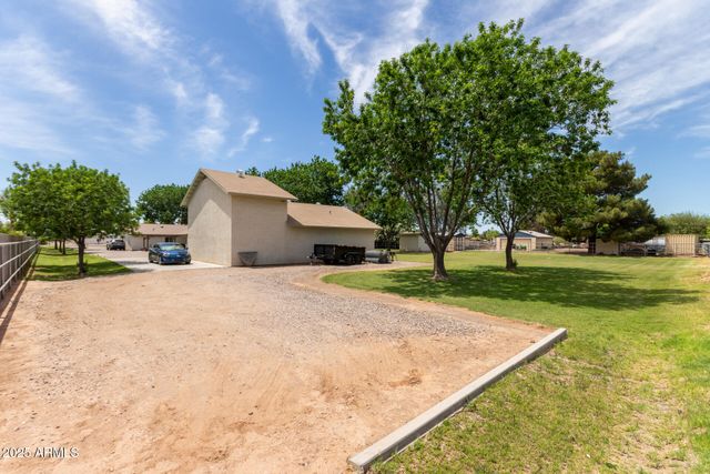 12548 E CLOUD Road, Chandler, AZ 85249
