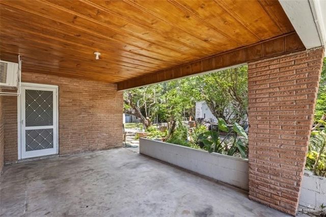 303 7th Street, San Juan, TX 78589