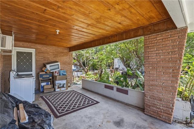 303 7th Street, San Juan, TX 78589