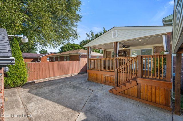 6518 Bilsim Ln, Louisville, KY 40291