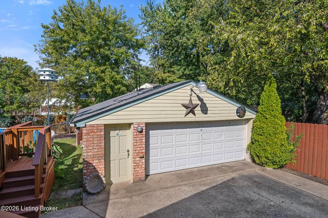 6518 Bilsim Ln, Louisville, KY 40291