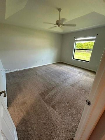 20 NE 20th Avenue, Cape Coral, FL 33909