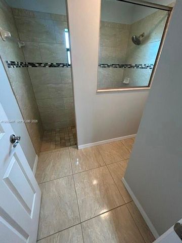 20 NE 20th Avenue, Cape Coral, FL 33909