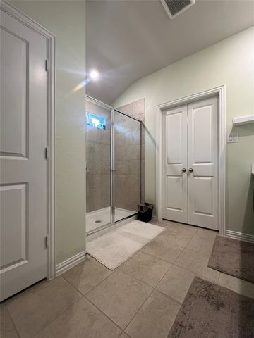 6304 Dry Gulch Trail, Fort Worth, TX 76179