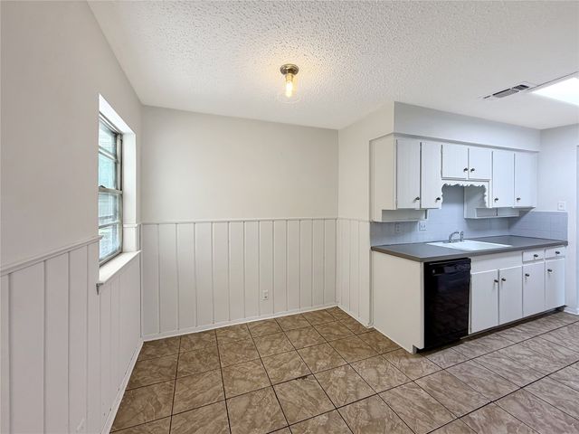 305 Deer Creek Road, Everman, TX 76140