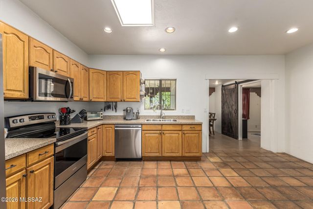 981 N Calle Rinconado, Vail, AZ 85641