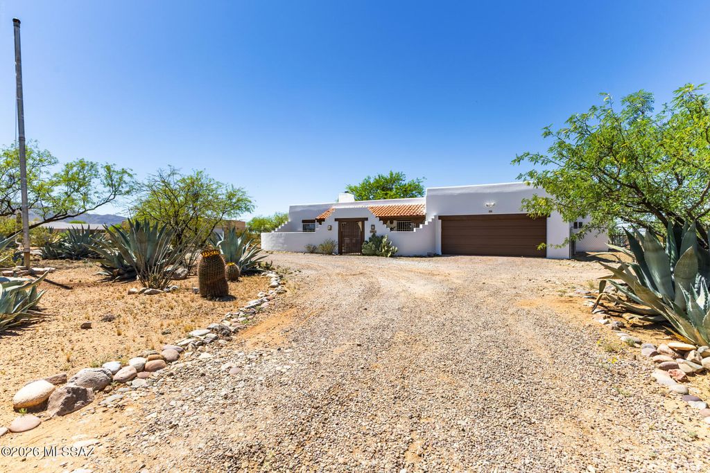 981 N Calle Rinconado, Vail, AZ 85641