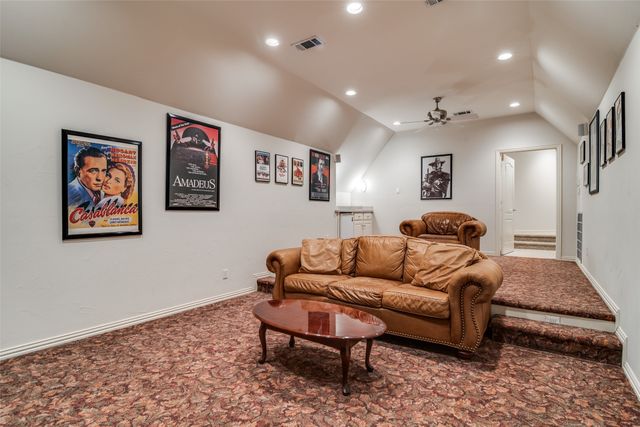 2332 Fairway Circle, Heath, TX 75032