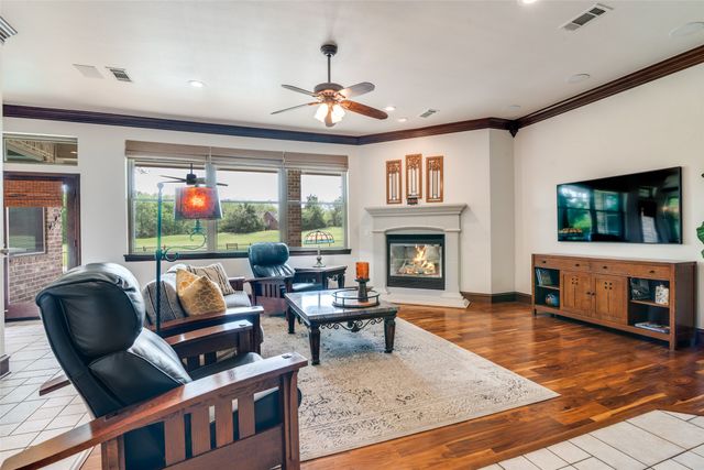 2332 Fairway Circle, Heath, TX 75032