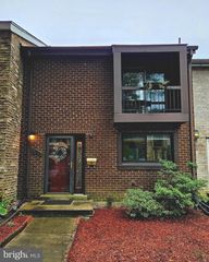7108 ORA GLEN CT, Greenbelt, MD 20770