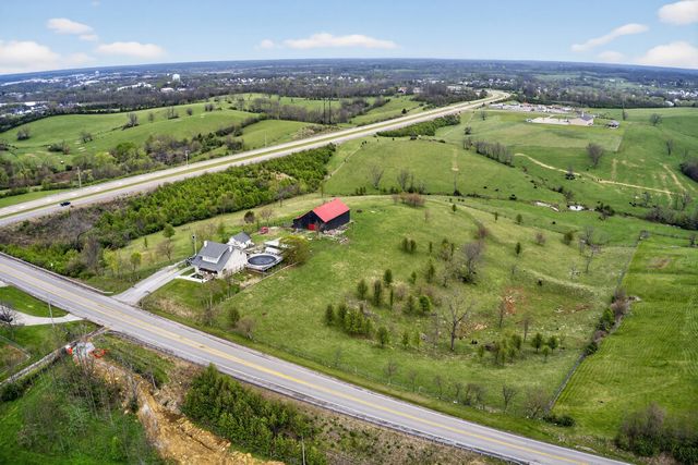 1480 Irvine Road, Winchester, KY 40391
