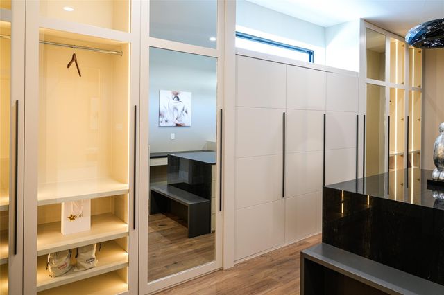 6606 Sivley Street, Houston, TX 77055