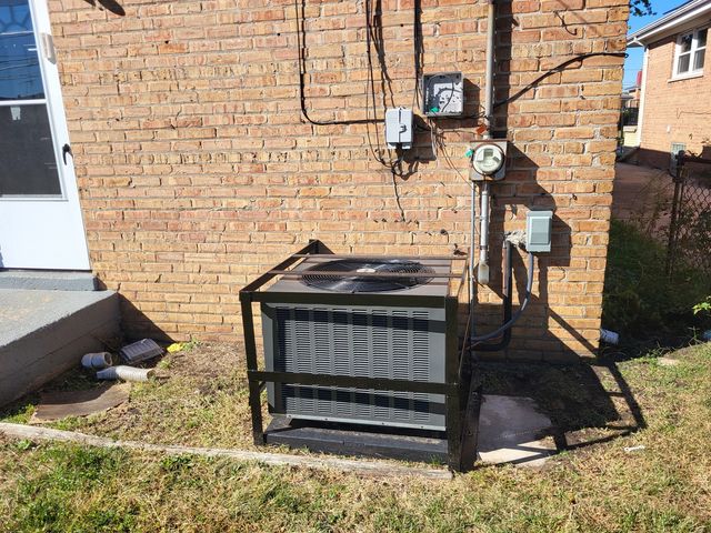 383 Calhoun Avenue, Calumet City, IL 60409