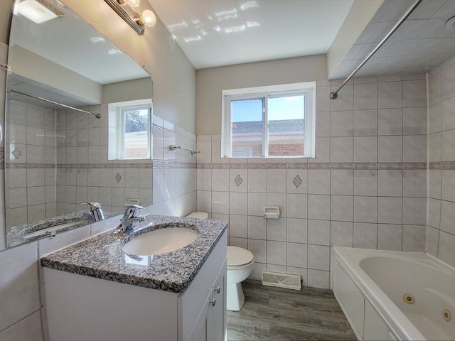 383 Calhoun Avenue, Calumet City, IL 60409