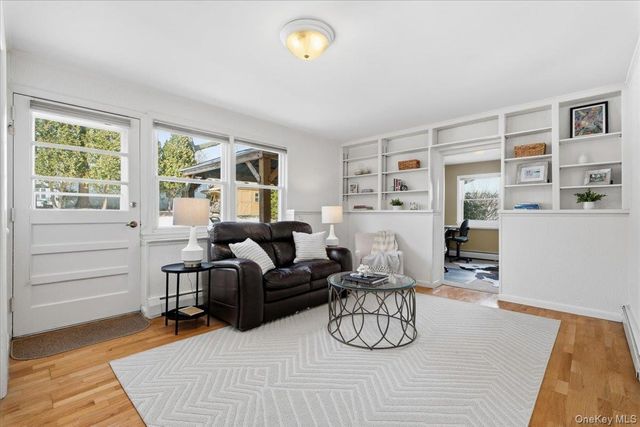 10 Dellwood Road, White Plains, NY 10605