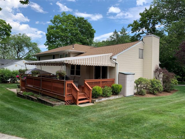 10 Dellwood Road, White Plains, NY 10605