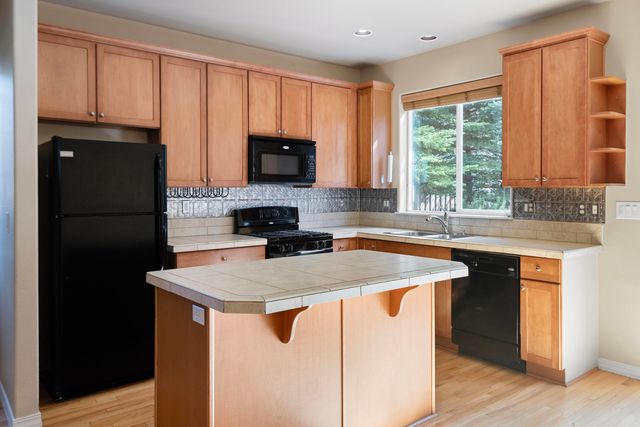61282 Huckleberry Place, Bend, OR 97702