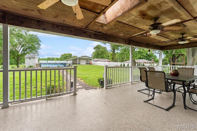 907 Bethel Mine Road, Caseyville, IL 62232