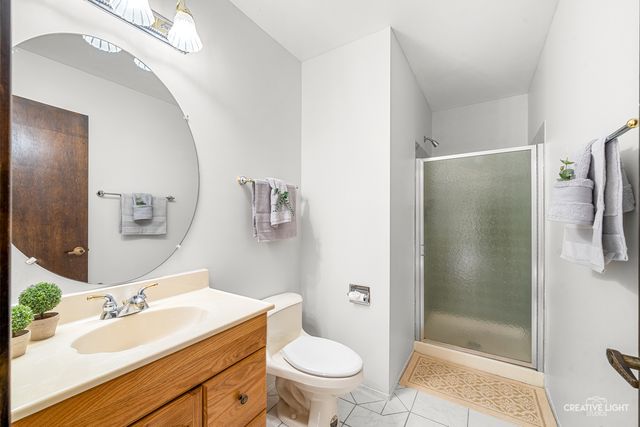 3149 Venard Road, Downers Grove, IL 60515