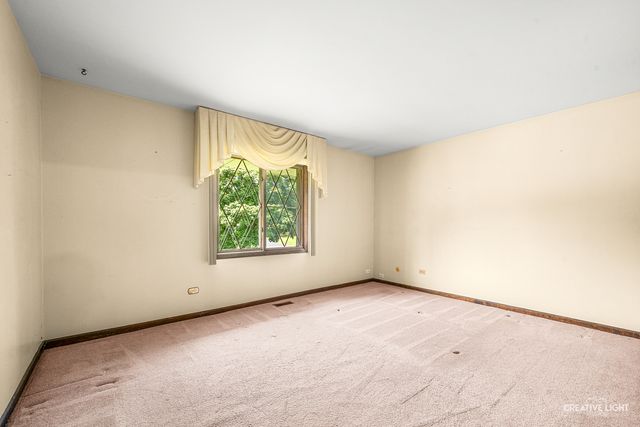 3149 Venard Road, Downers Grove, IL 60515