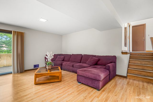 3149 Venard Road, Downers Grove, IL 60515
