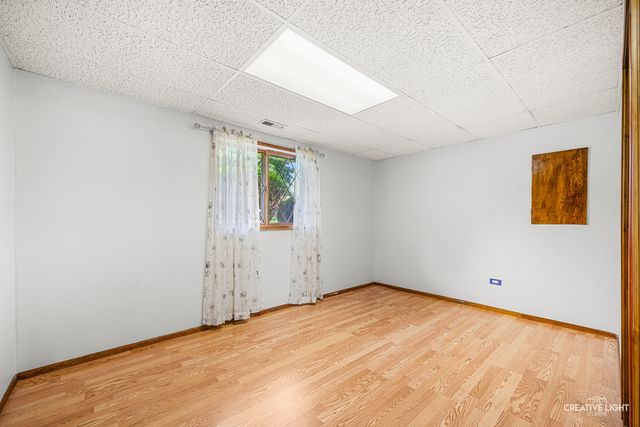 3149 Venard Road, Downers Grove, IL 60515
