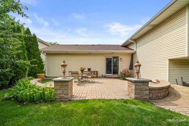 3149 Venard Road, Downers Grove, IL 60515