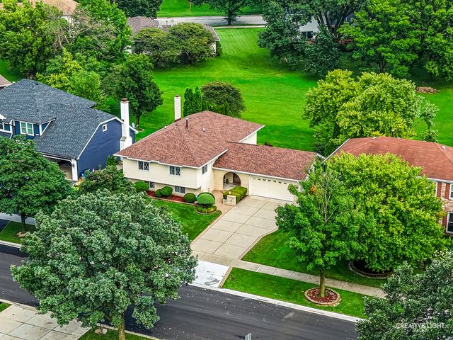 3149 Venard Road, Downers Grove, IL 60515