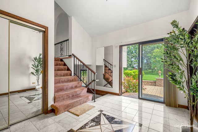 3149 Venard Road, Downers Grove, IL 60515