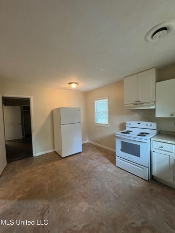 367 Queen Julianna Lane, Jackson, MS 39209