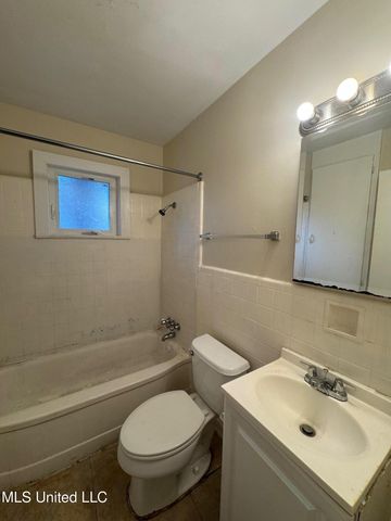 367 Queen Julianna Lane, Jackson, MS 39209