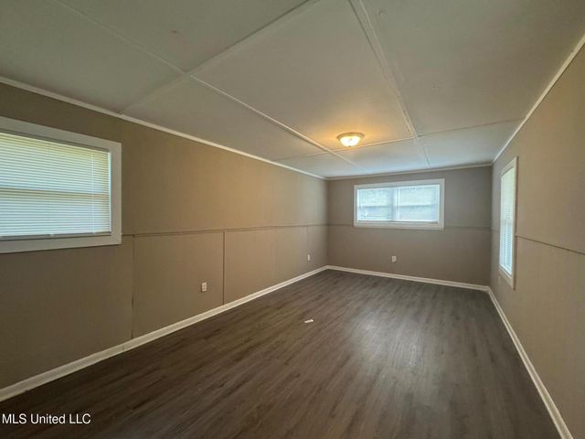 367 Queen Julianna Lane, Jackson, MS 39209