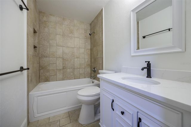 2900 NW 34TH STREET, Gainesville, FL 32605